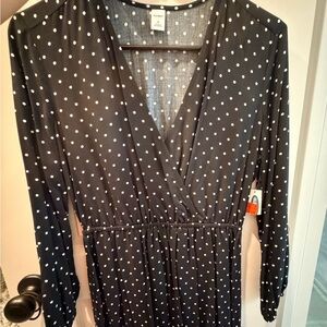 NWT Old Navy Black and White Polka Dot Long Sleeve Dress